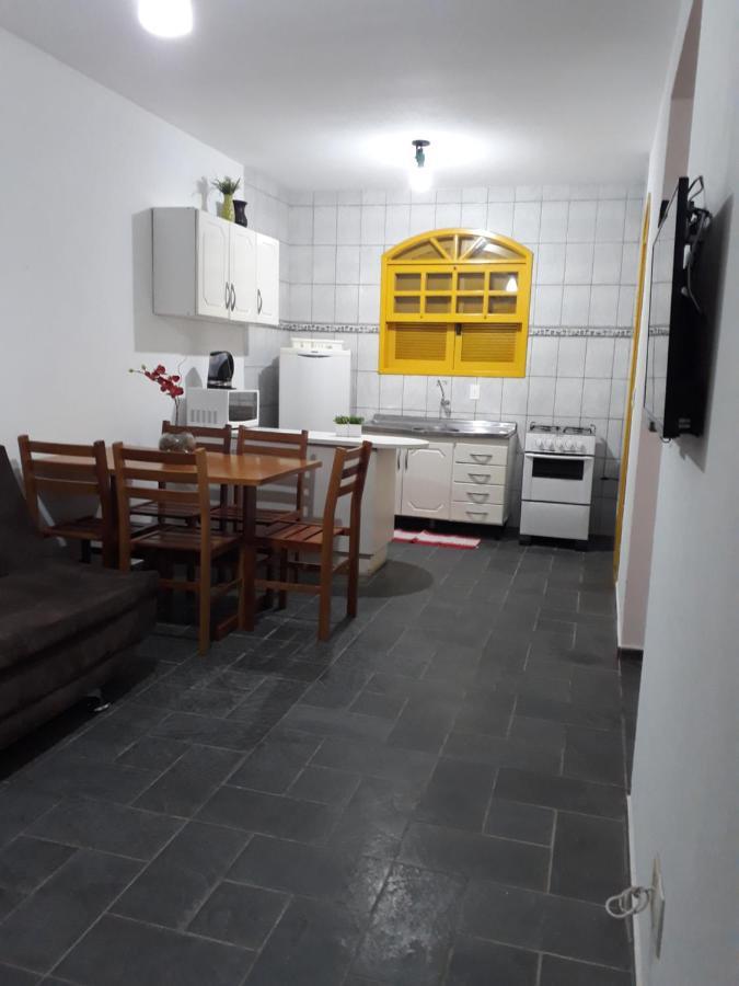 Residencial Colonial Amarelo Aparthotel Bombinhas Exterior foto
