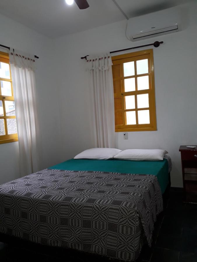Residencial Colonial Amarelo Aparthotel Bombinhas Exterior foto